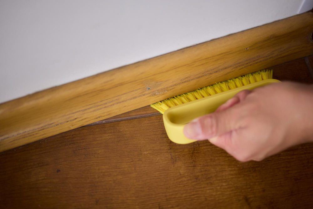 baseboard cleaning products